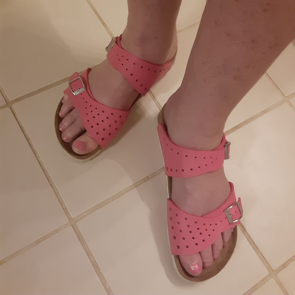 Birki's Original Birkenstock. Pink Freeport Sandals. American Size 8.
